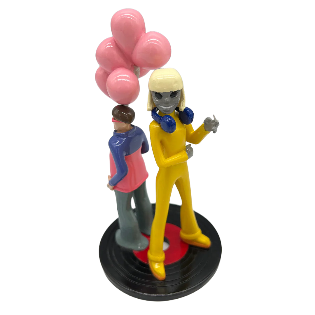Oliver Tree vs Little Ricky: Alien Boys Statue - Image 3