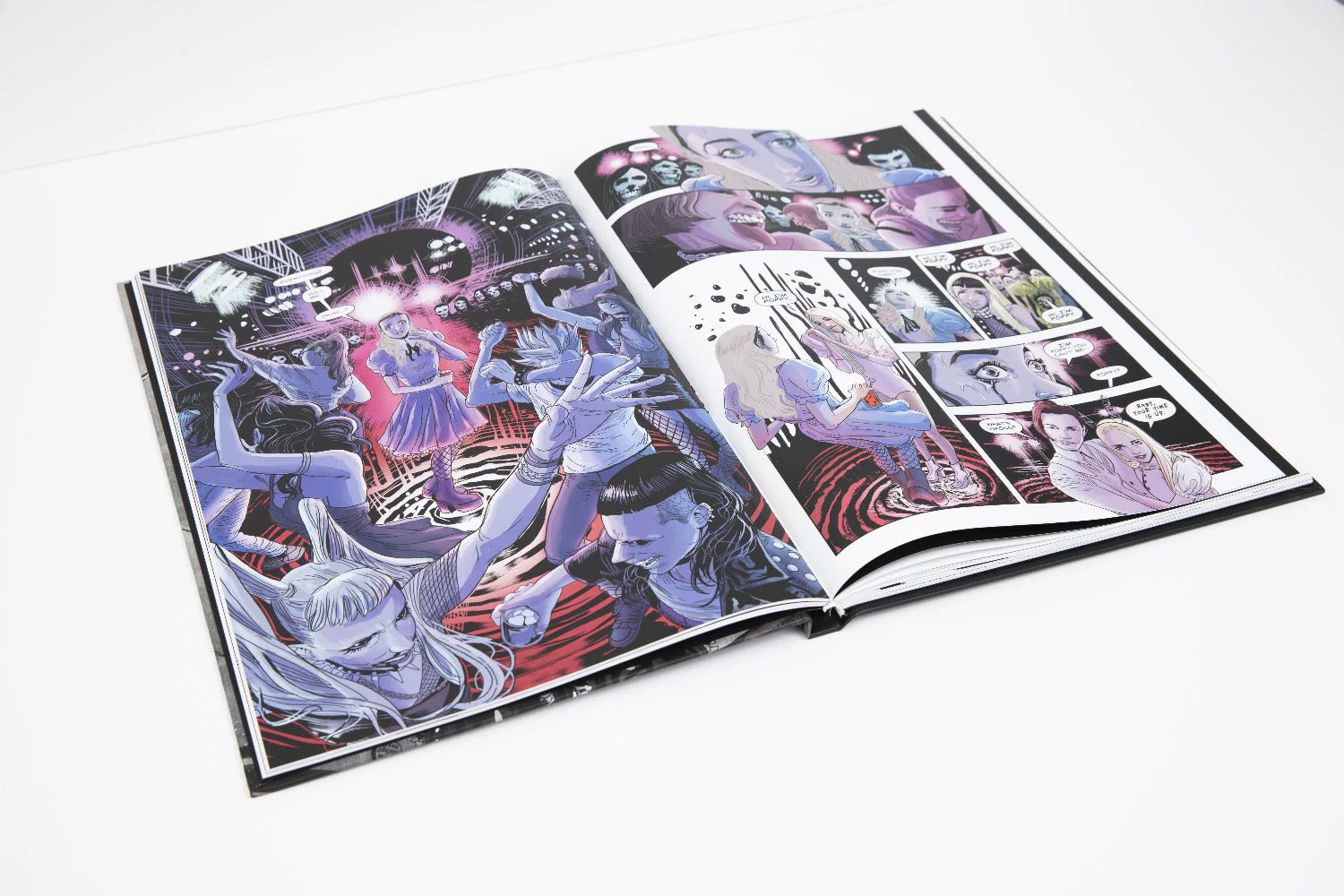 Poppy 'Music To Scream To' and Poppy's Inferno - PINK Hardcover Book - Image 4